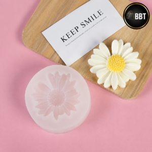 Daisy Silicone Candle Mold for DIY Candle Making | Reusable Silicone Mould
